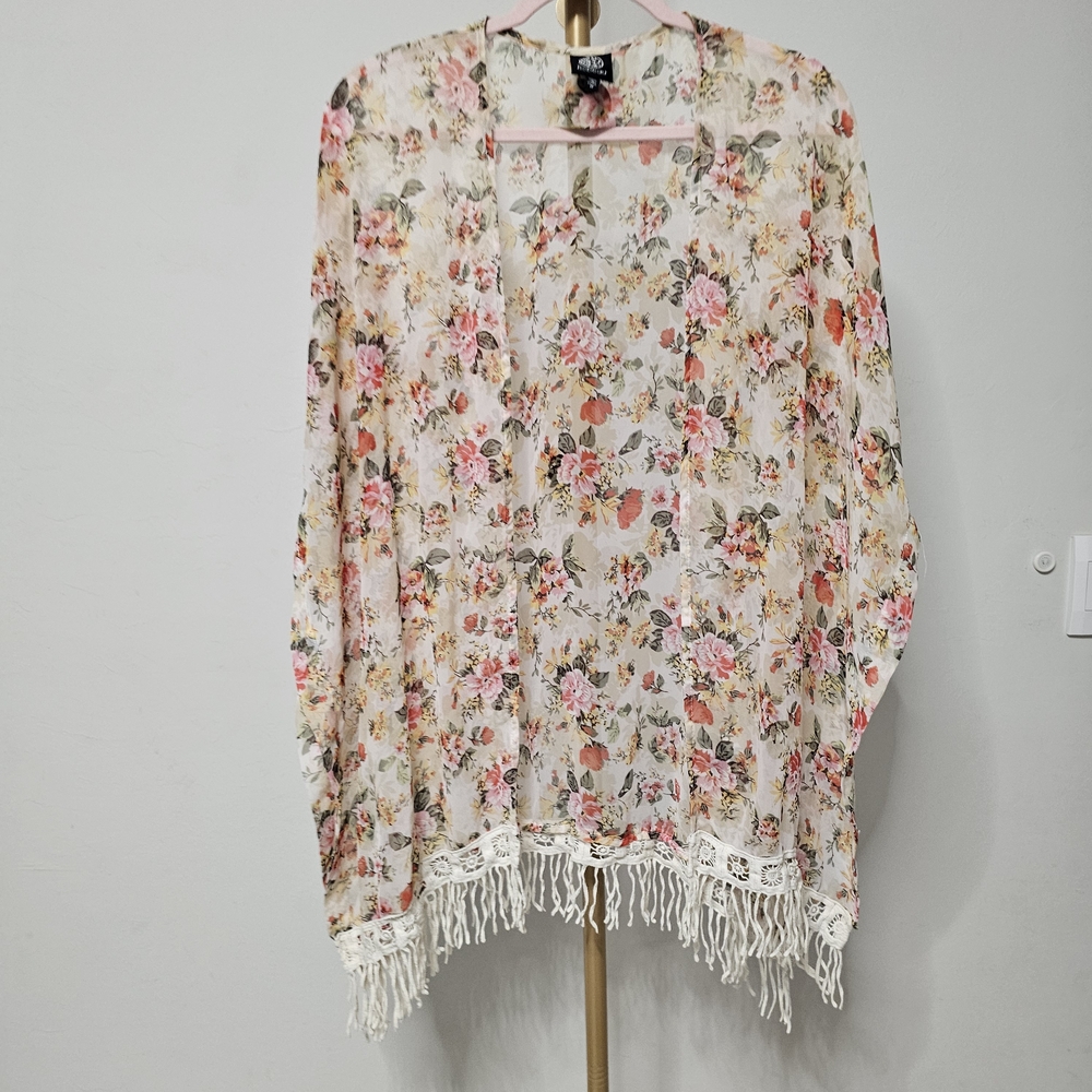 Bobeau Floral Fringe Kimono - Pink and Cream‎